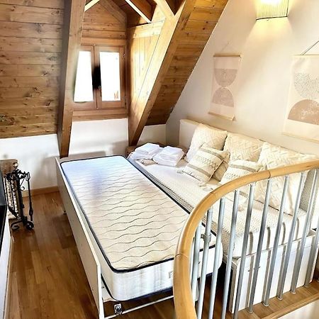 Duplex En Сальєнт-де-Гальєго Екстер'єр фото
